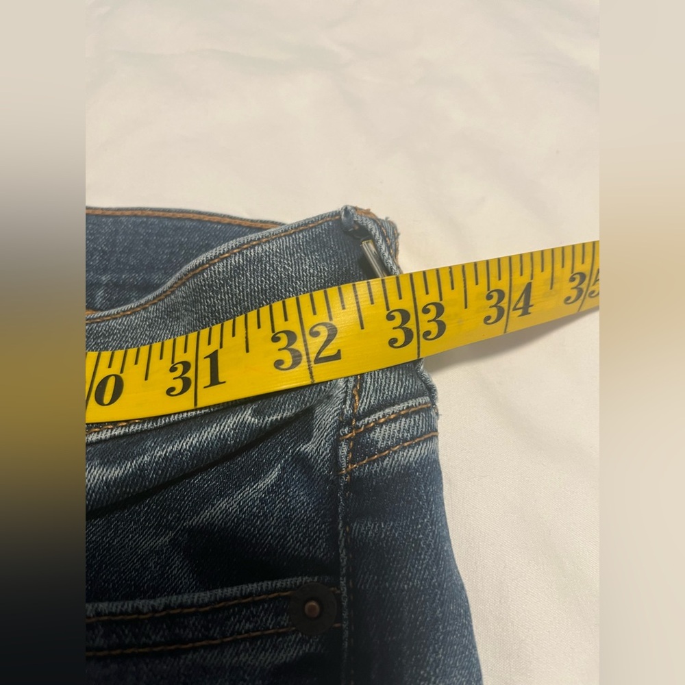 J. CREW Stretch Women’s   8” 1/2  Low - Rise  Medium Wash Blue Jeans Size 28 R - Picture 13 of 13